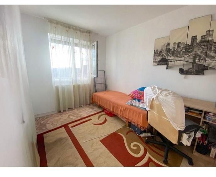 Apartament cu 2 camere semidecomandat în Exterior Vest
