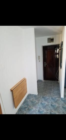 Garsonieră semidecomandată în Central
