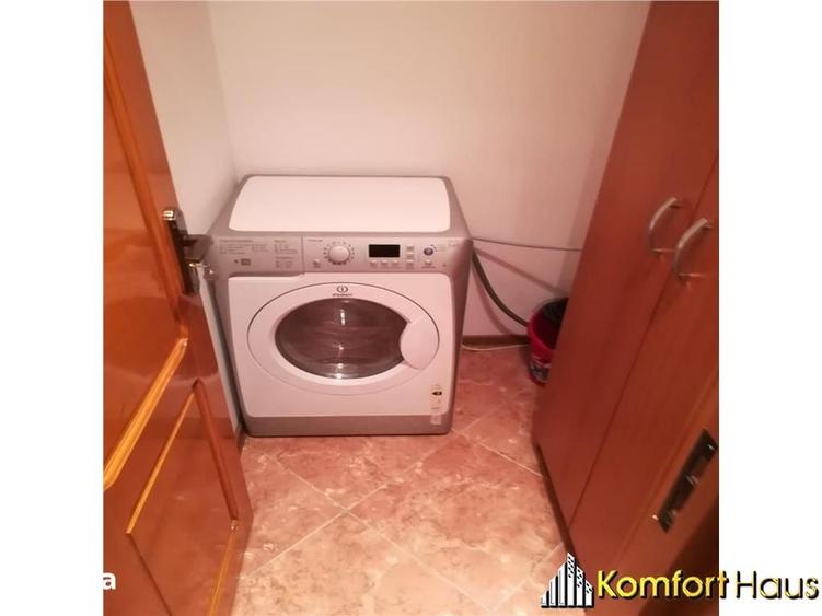 Apartament cu 3 camere decomandat în Ștefan cel Mare