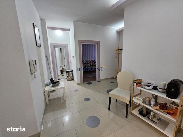 Spațiu comercial, de 56 mp, în Central