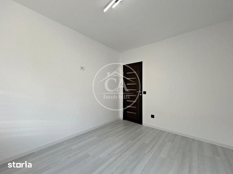 Apartament cu 3 camere semidecomandat în Orașul Nou