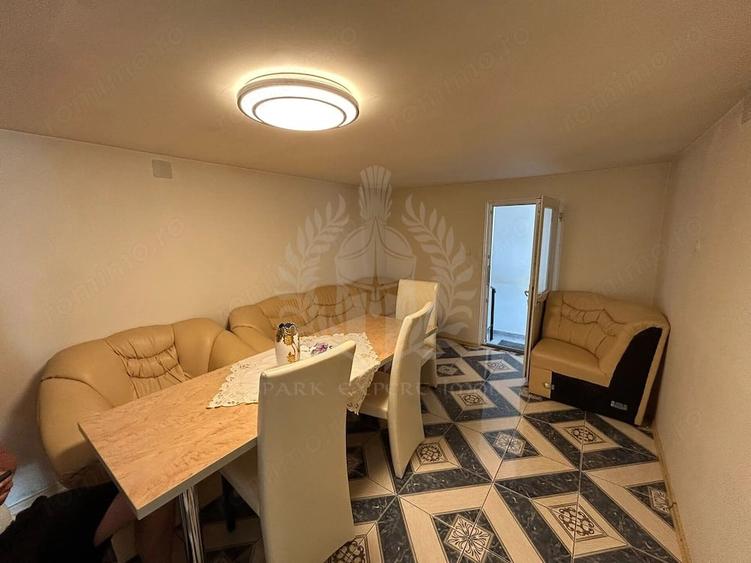 Casă cu 4 camere cu Teren 1236 Mp în Vâlcănești