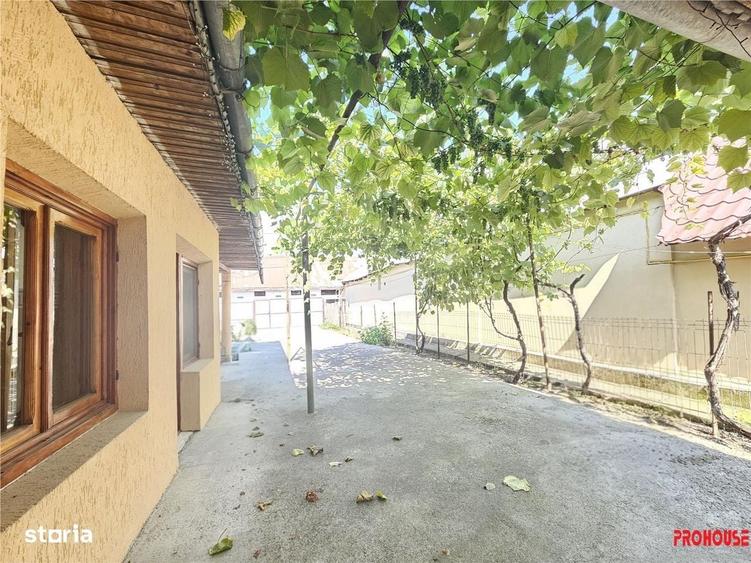 Casă cu 4 camere în CFR
