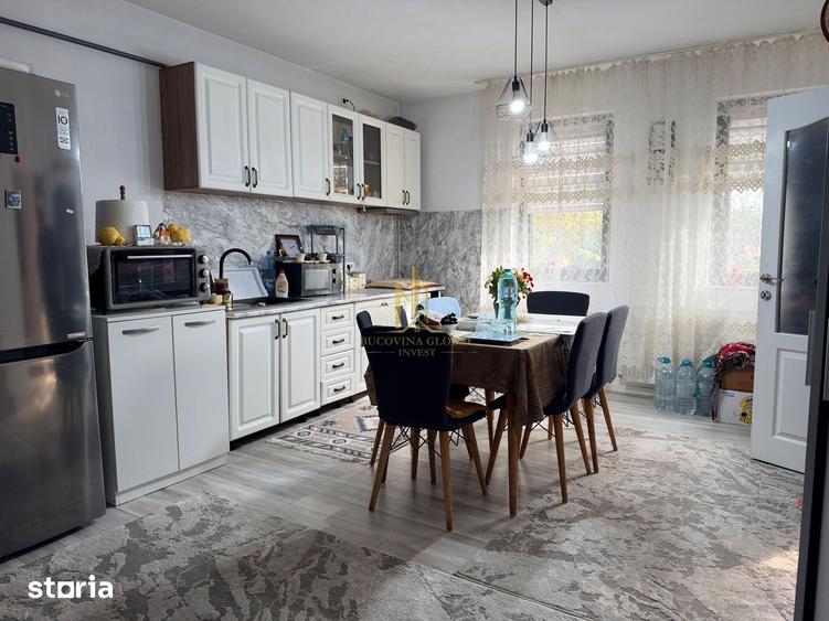 Casă cu 6 camere cu Teren 202 Mp în Central