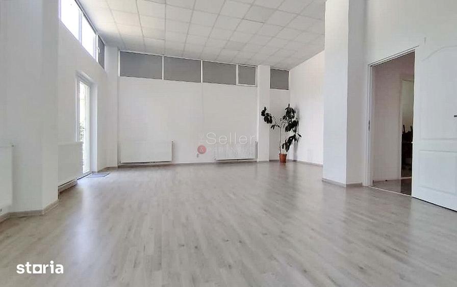 Spațiu comercial, de 400 mp, în Bartolomeu