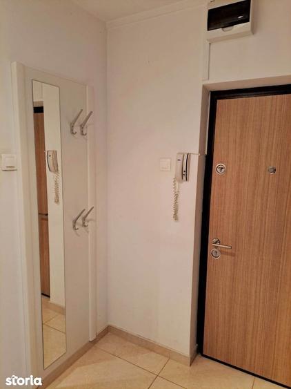 Apartament cu 2 camere semidecomandat în Tineretului — fotografia 3