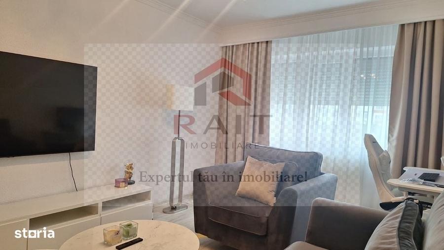 Apartament cu 2 camere decomandat în Central