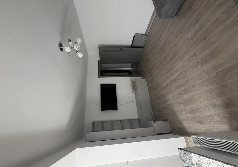 Apartament cu 2 camere decomandat, mobilat în Titan