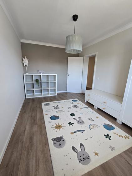 Duplex cu 4 camere cu Canalizare în Dumbrăvița