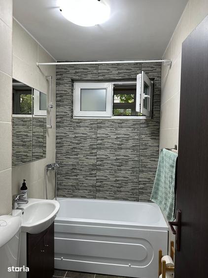 Apartament cu 3 camere în Drumul Taberei