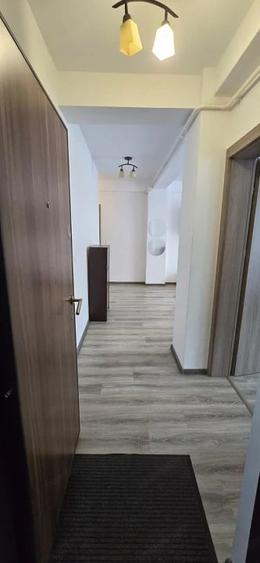 Apartament cu 2 camere semidecomandat în Brestei