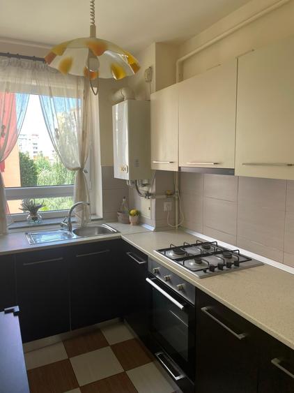 Apartament 2 camere zona Avantgarden mobilat/utilat(loc de parcare) - 4