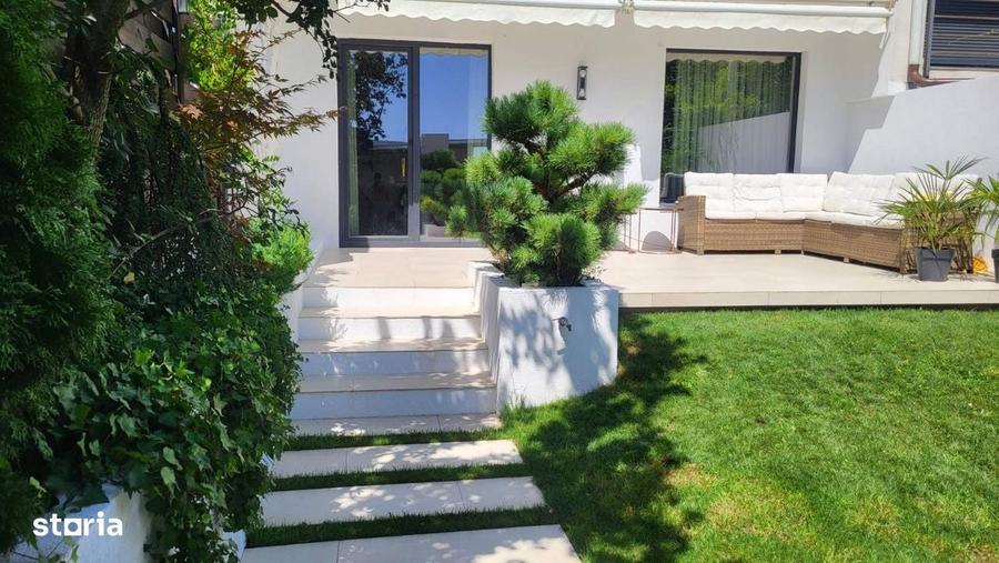Casă cu 4 camere în Valea Lupului