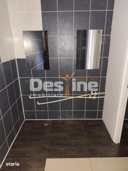 Casă cu 4 camere cu Teren 1200 Mp în Central