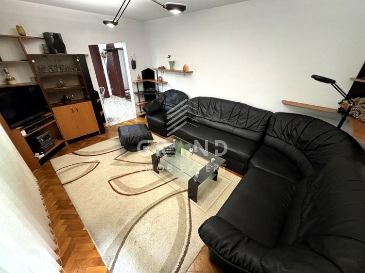 Apartament cu 4 camere decomandat, mobilat în Gheorgheni
