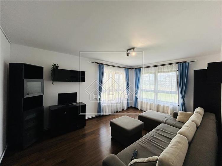 Apartament cu 2 camere decomandat în Șelimbăr