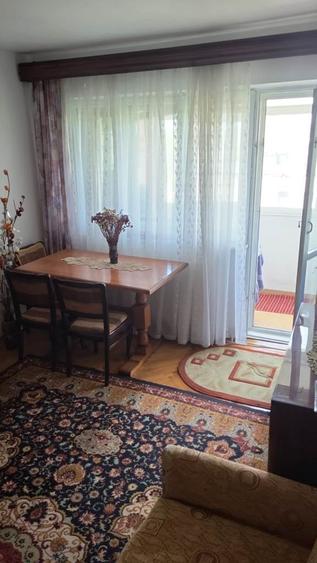 Apartament cu 2 camere decomandat, mobilat în Micro 14