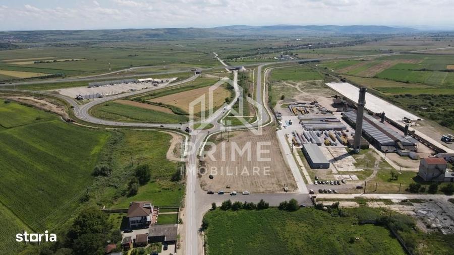 Spațiu comercial, în Teiu