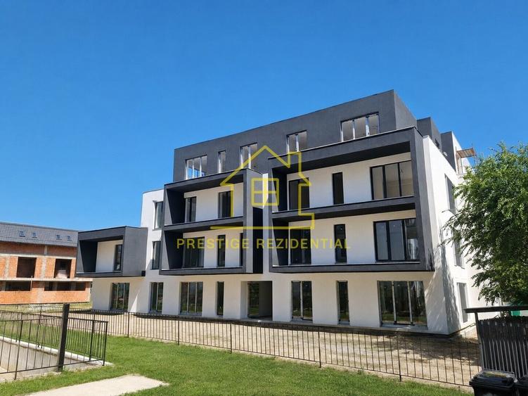 Apartament cu 3 camere decomandat în Theodor Pallady