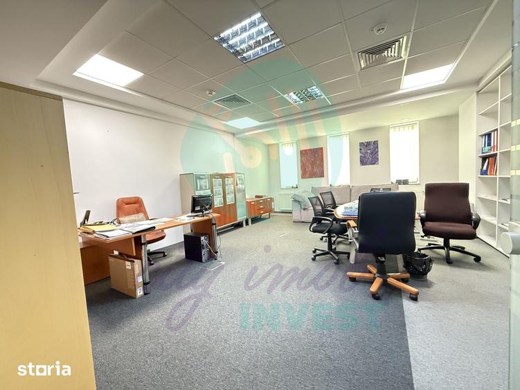 Spațiu comercial, de 38 mp, în Centrul Civic