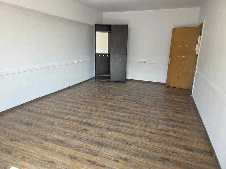 Apartament cu 2 camere decomandat în Națiunile Unite