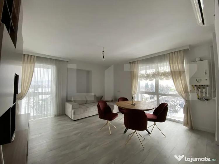 Apartament cu 2 camere semidecomandat în Calea Moldovei