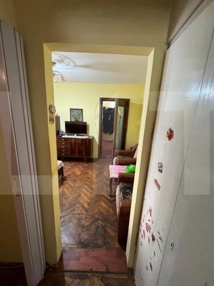 Apartament cu 2 camere semidecomandat, mobilat în Brazda lui Novac