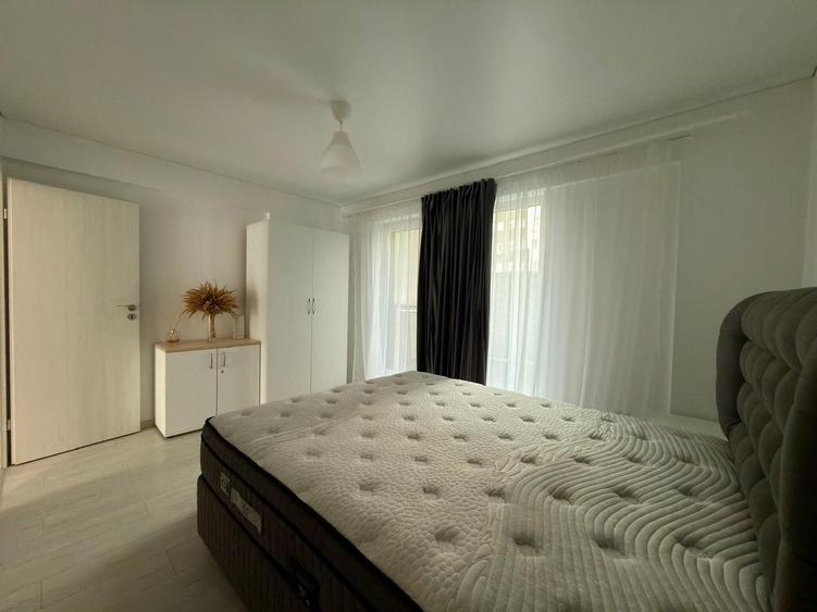 Apartament cu 2 camere decomandat, mobilat în Metalurgiei