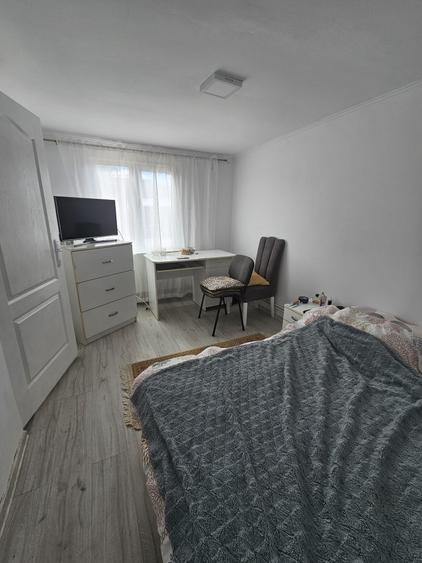 Casă individuală cu 2 camere cu Teren 196 Mp în Dâmbovița