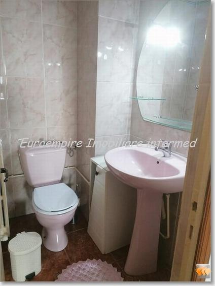 Apartament 3 camere decomandate zona Far - 10