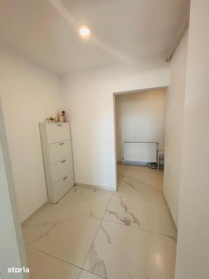 Apartament cu 2 camere, mobilat în Central