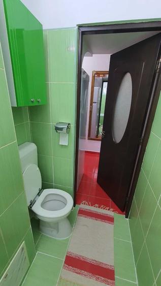 Apartament cu 2 camere nedecomandat în Malu Roșu