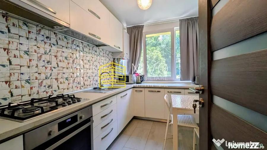 Apartament cu 2 camere decomandat în Cornișa