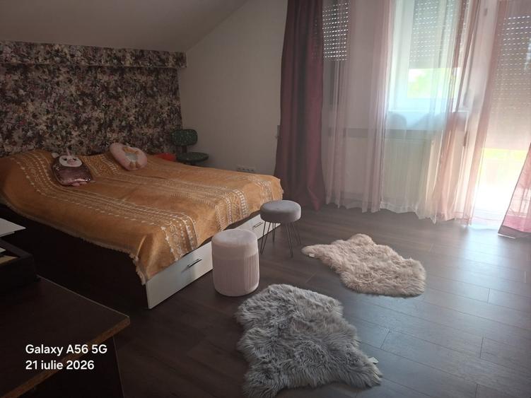 Casă individuală cu 3 camere cu Garaj în Sud