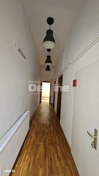 Spațiu comercial, de 160 mp, în Romană