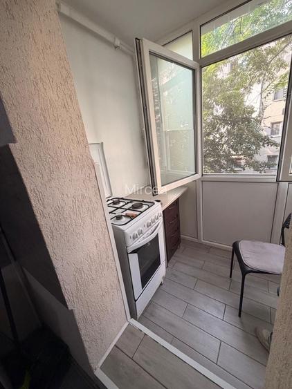 Inchiriez apartament 2 camere, Profi - Marasesti