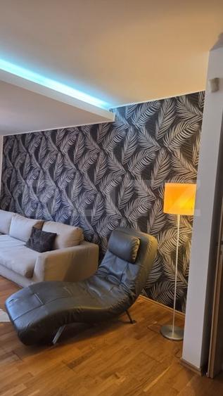 Apartament cu 3 camere decomandat, mobilat în Dumbrăvița
