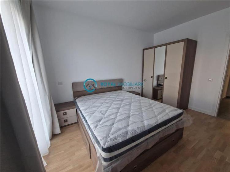 Apartament cu 3 camere decomandat, mobilat în Albert