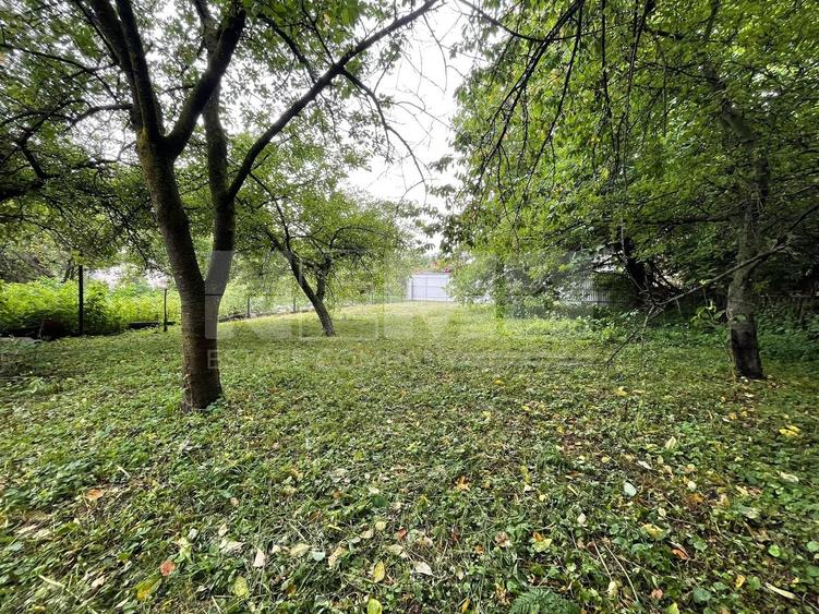 Teren Construcții intravilan de 844 mp, în Central