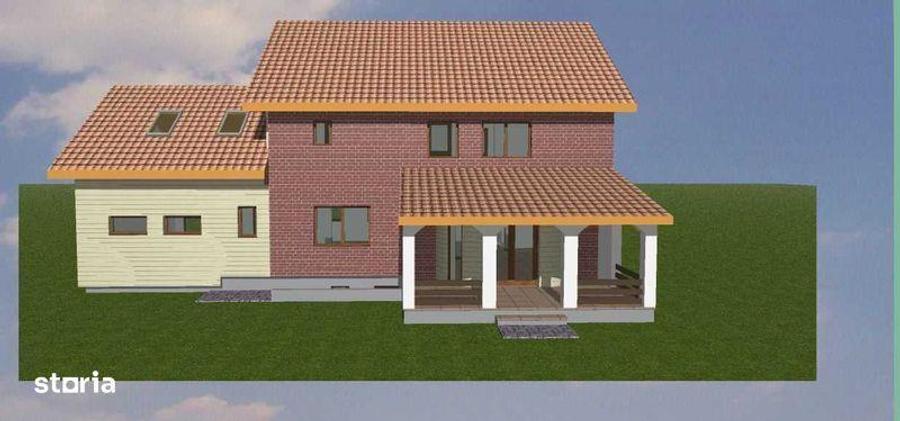Casă cu 4 camere cu Teren 350 Mp în Livada