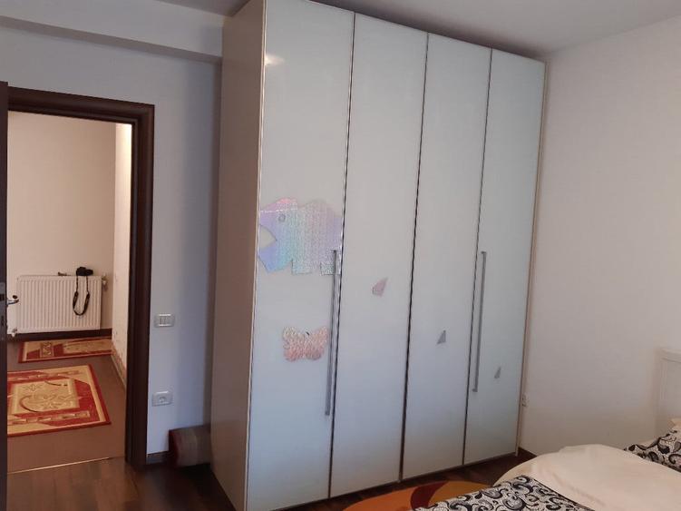 Apartament cu 2 camere decomandat în Sud
