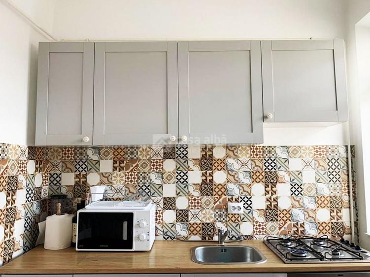 Apartament cu 2 camere decomandat, mobilat în Copou