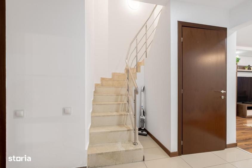 Casă cu 4 camere în Ștefăneștii de Jos