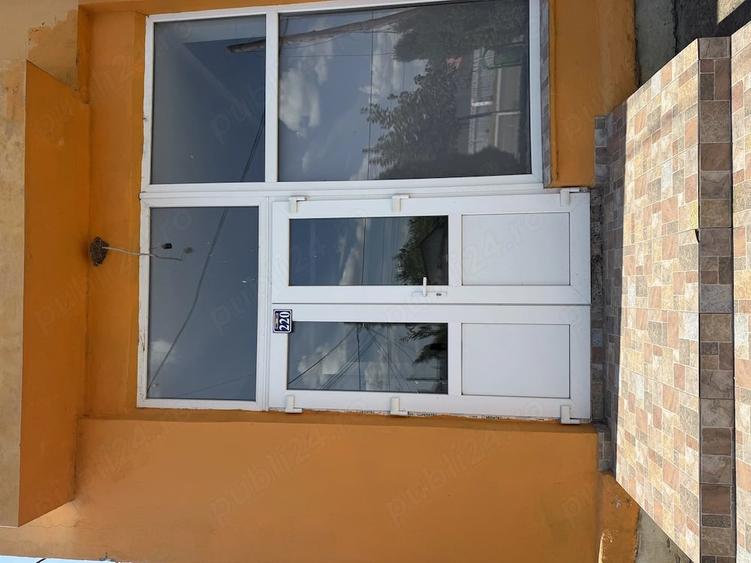 Spațiu comercial, de 82 mp, în Berezeni