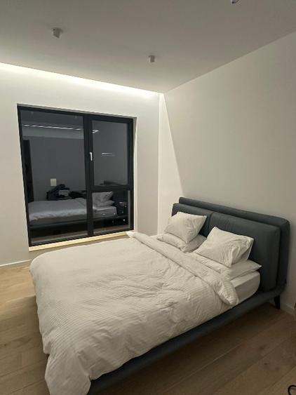 Apartament cu 4 camere decomandat în Aviației