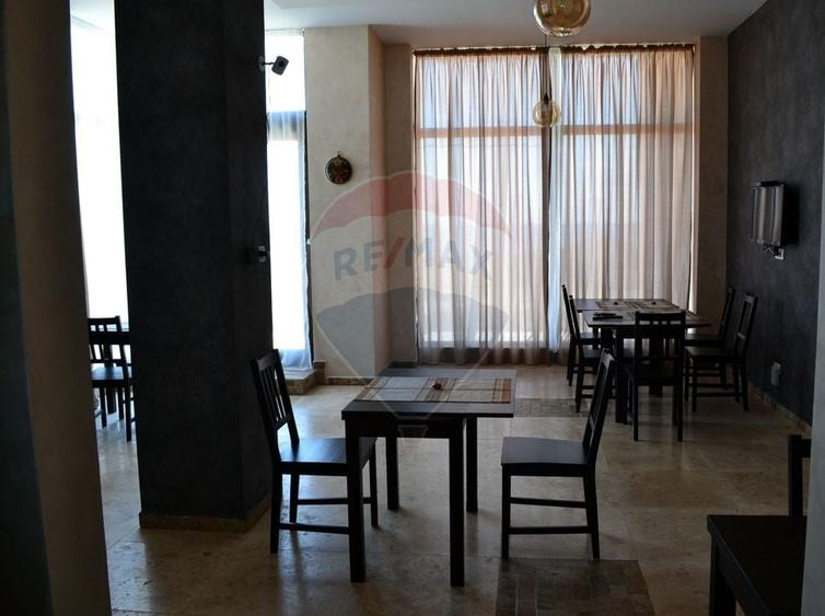 Hotel/Pensiune, de 450 mp, în Central