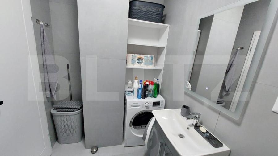 Apartament cu 2 camere decomandat, mobilat în Calea Moldovei
