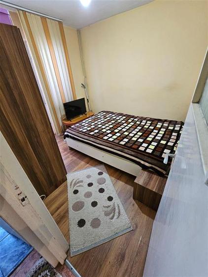 Apartament cu 2 camere semidecomandat în Hipodrom