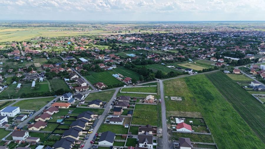 Teren Construcții intravilan de 956 mp, în Moșnița Nouă