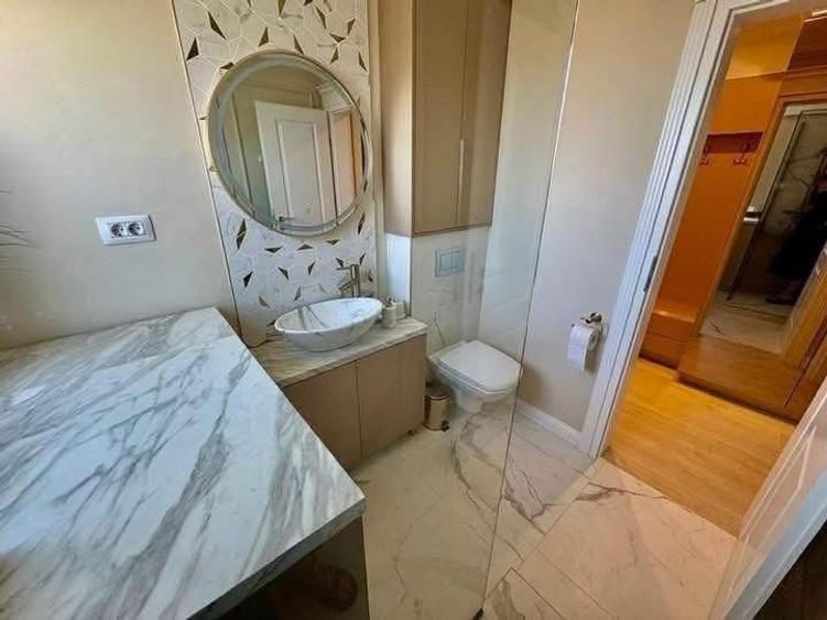 Apartament cu 2 camere decomandat în Tomis Plus